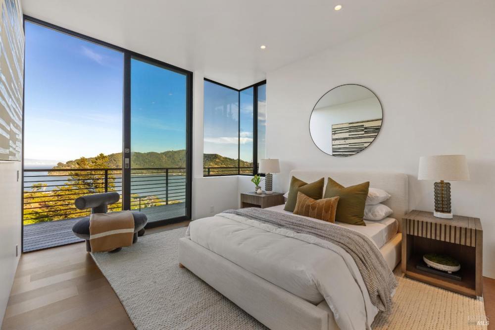 2215 Vistazo Street East, Tiburon #90 2215 Vistazo Street East, Tiburon #90