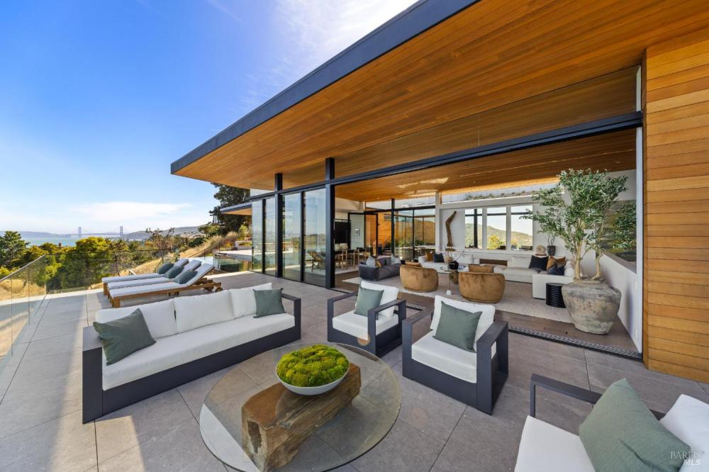 2215 Vistazo Street East, Tiburon #90 2215 Vistazo Street East, Tiburon #90