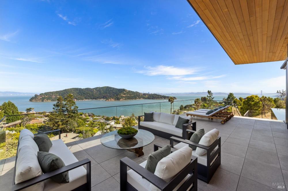 2215 Vistazo Street East, Tiburon #90 2215 Vistazo Street East, Tiburon #90