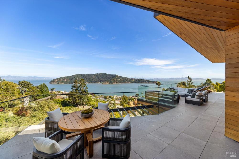 2215 Vistazo Street East, Tiburon #90 2215 Vistazo Street East, Tiburon #90