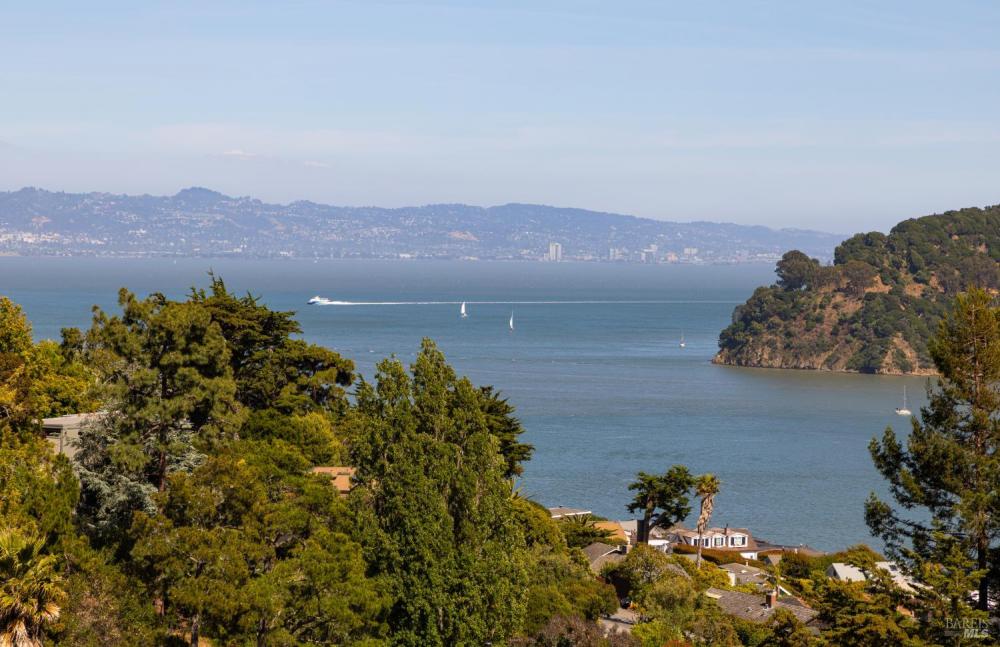 2215 Vistazo Street East, Tiburon #90 2215 Vistazo Street East, Tiburon #90