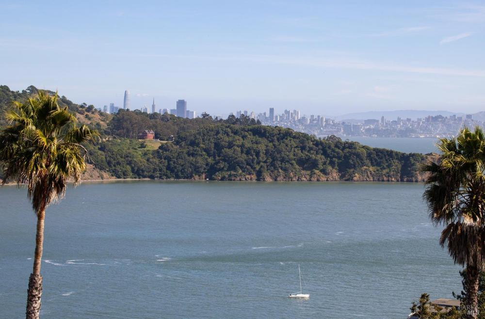 2215 Vistazo Street East, Tiburon #90 2215 Vistazo Street East, Tiburon #90