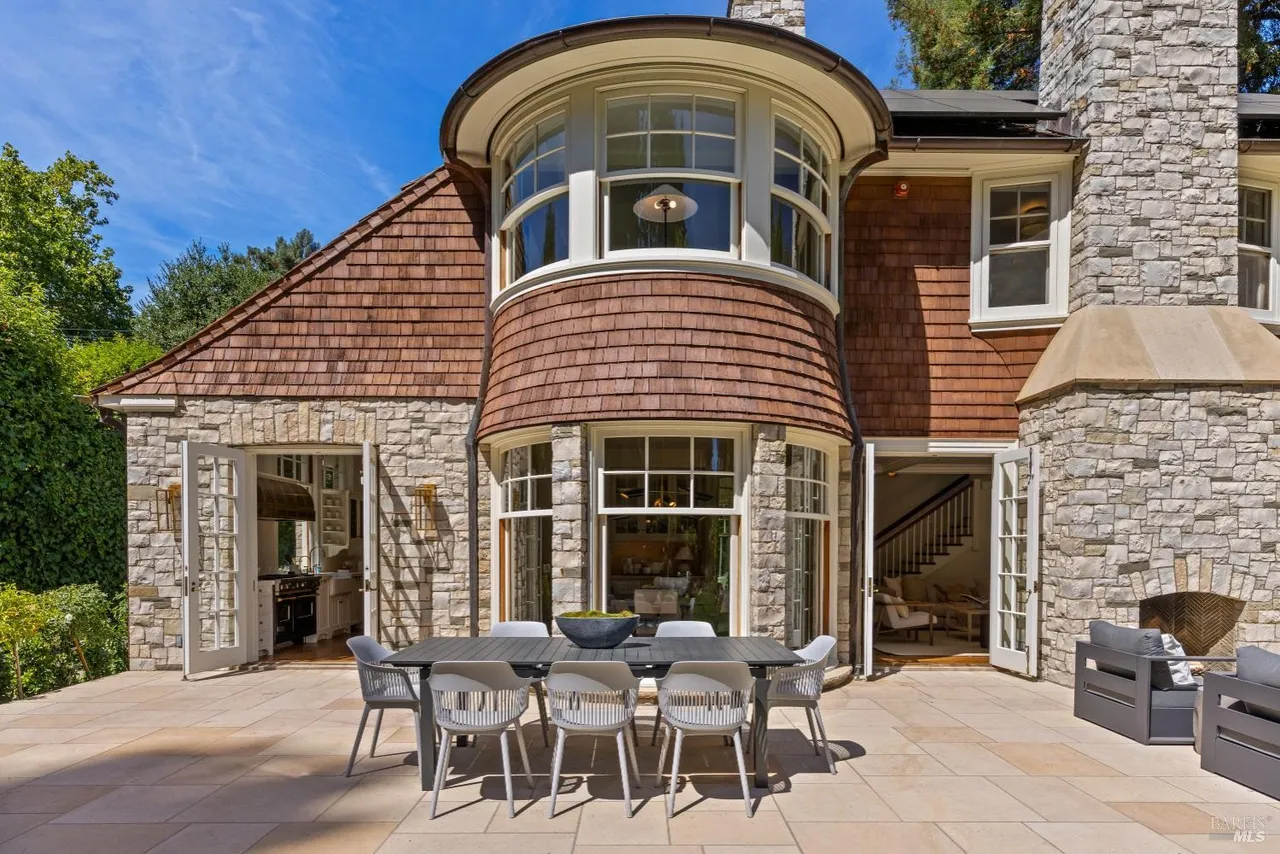 3 Southwood Ave, Ross #89