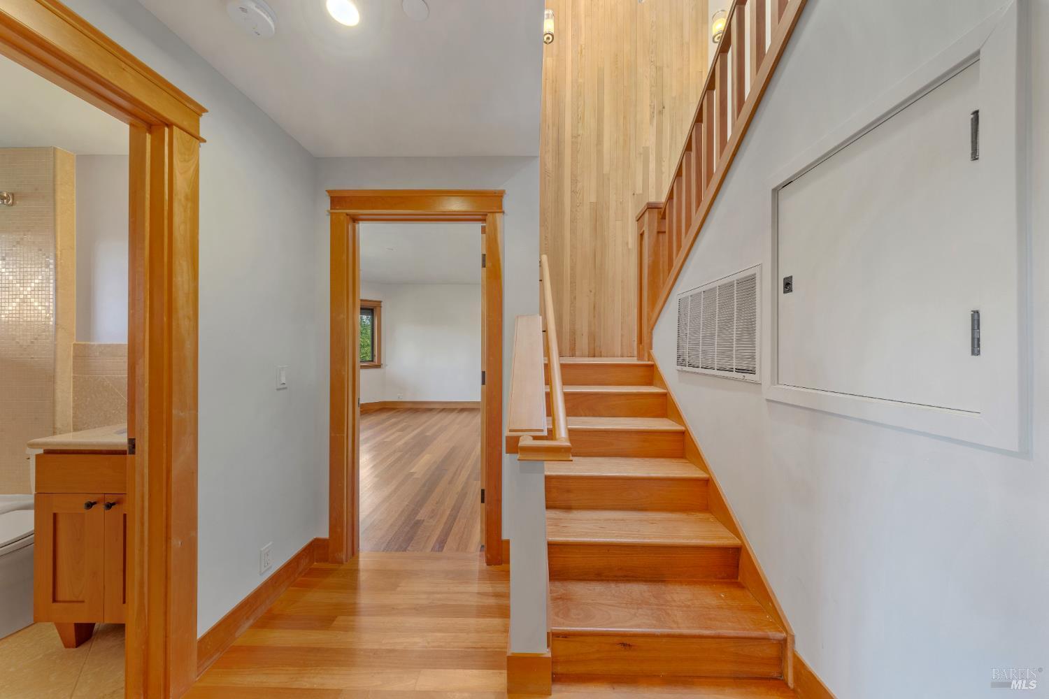 118 Francis Avenue, San Anselmo #59