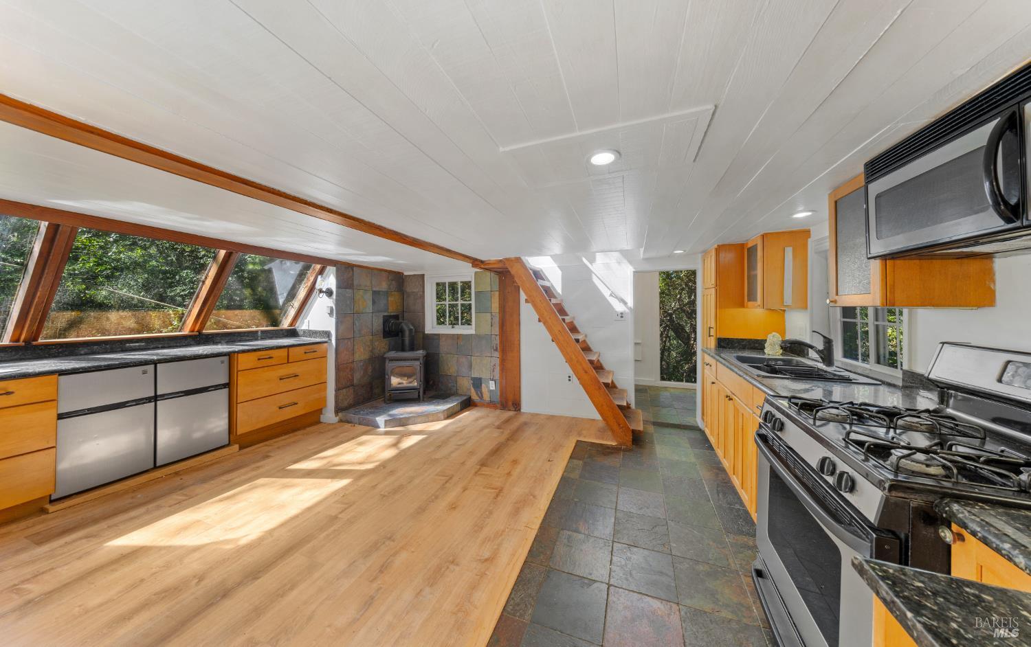 118 Francis Avenue, San Anselmo #59