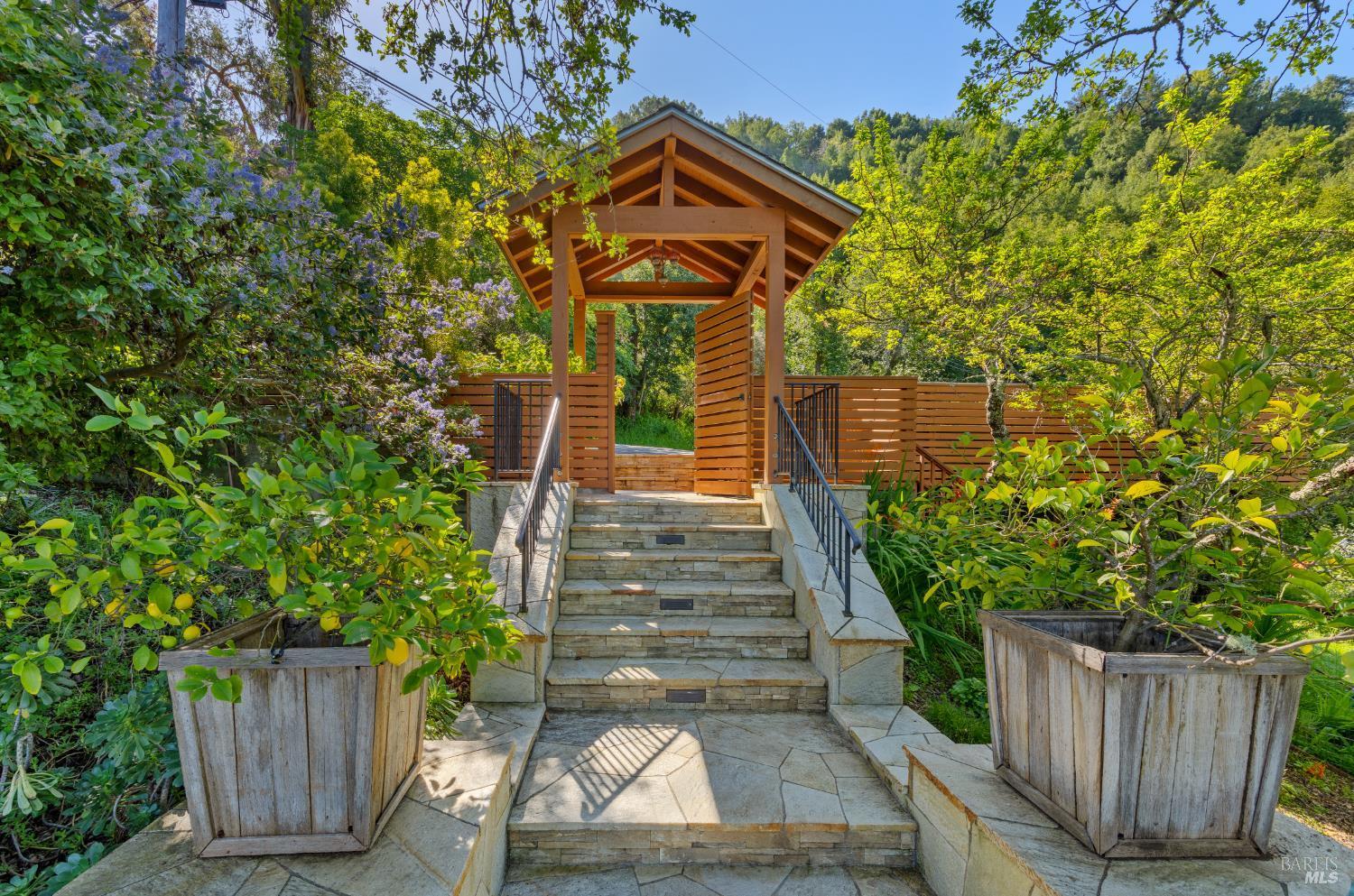 118 Francis Avenue, San Anselmo #59