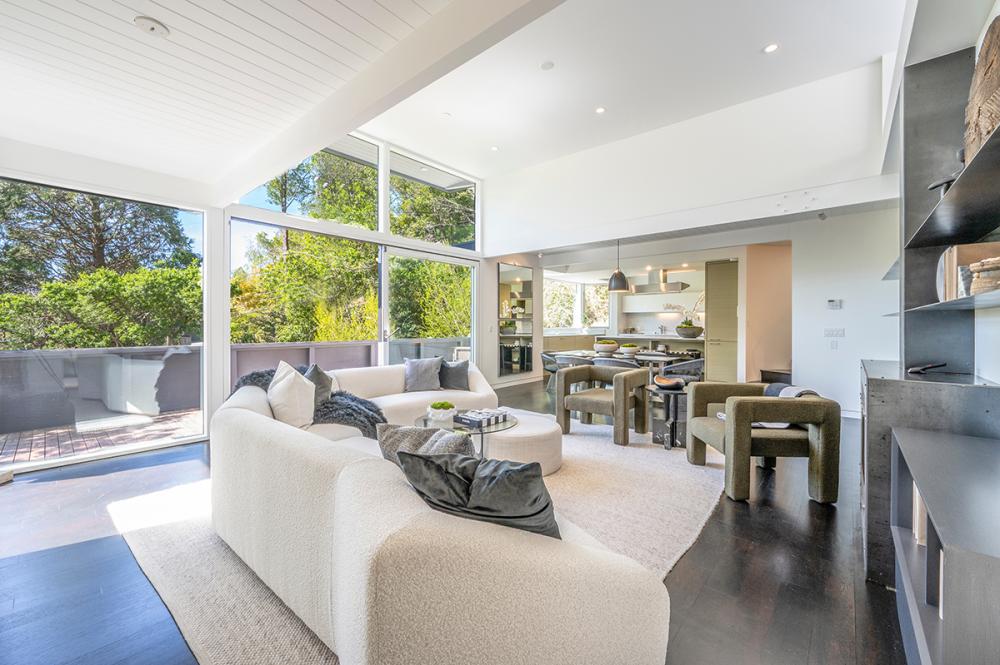 70 Bolsa Avenue, Mill Valley  #69