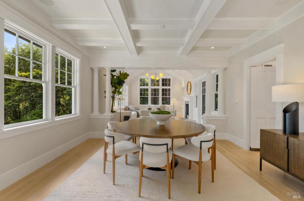 22 Chestnut Avenue, Ross #97