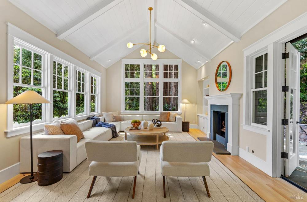 22 Chestnut Avenue, Ross #97