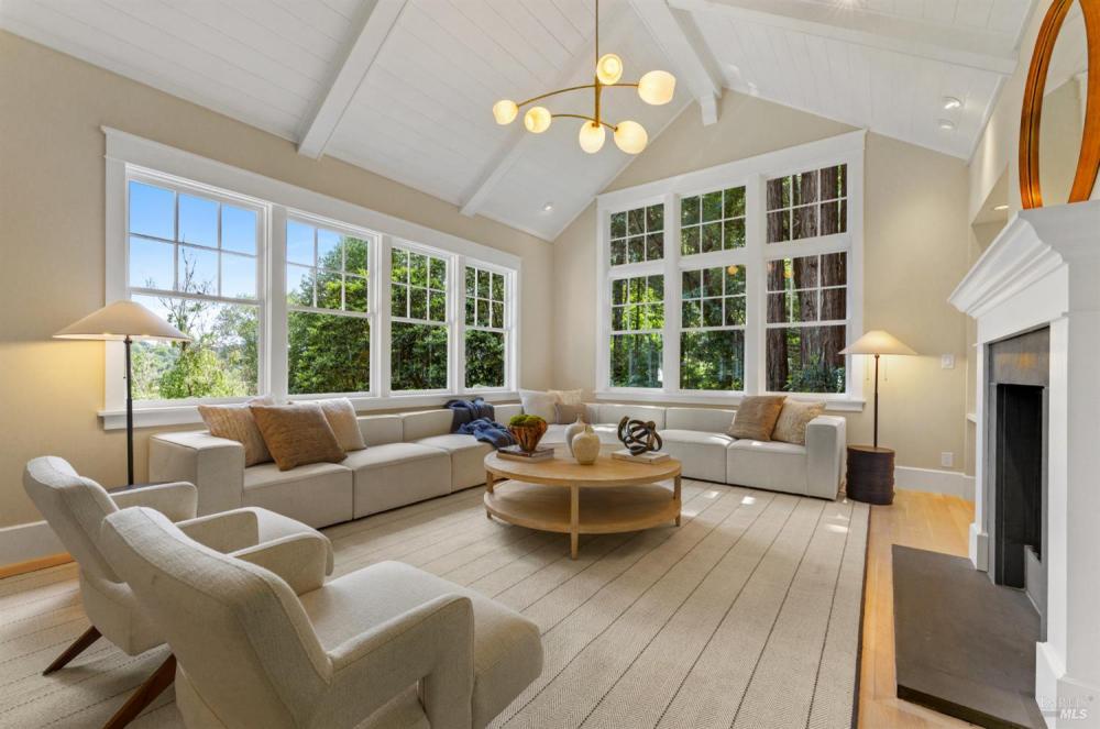 22 Chestnut Avenue, Ross #97