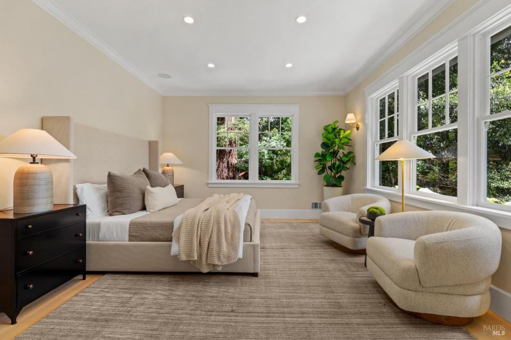 22 Chestnut Avenue, Ross #97