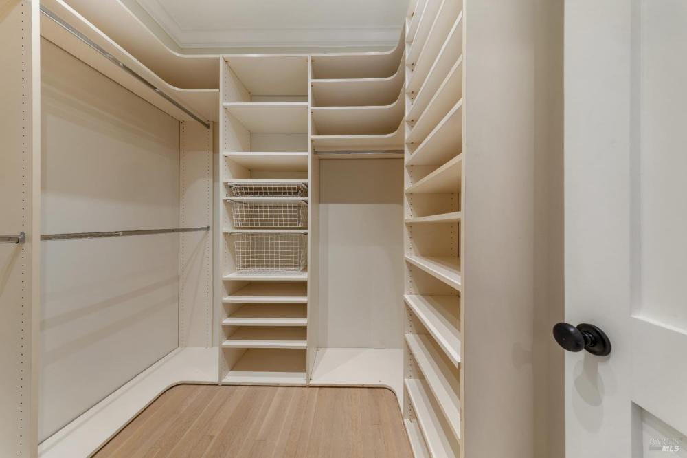 22 Chestnut Avenue, Ross #97