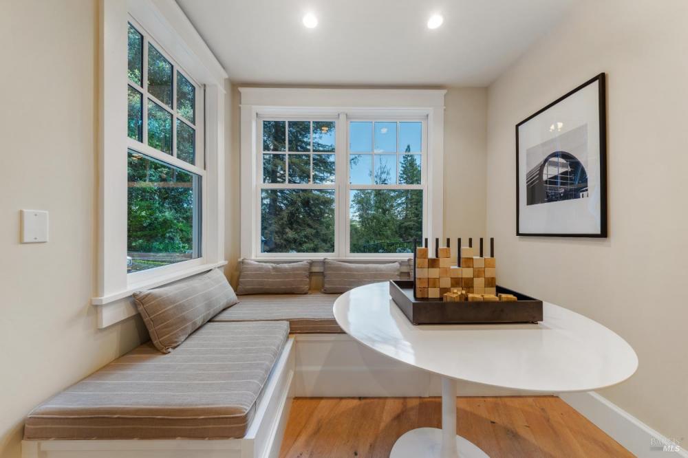 22 Chestnut Avenue, Ross #97