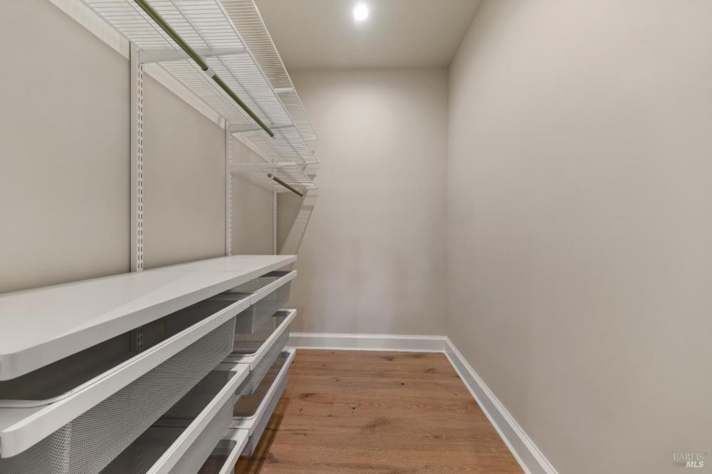 22 Chestnut Avenue, Ross #97