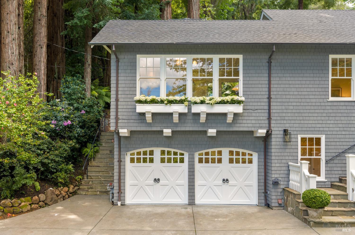 22 Chestnut Avenue, Ross #97