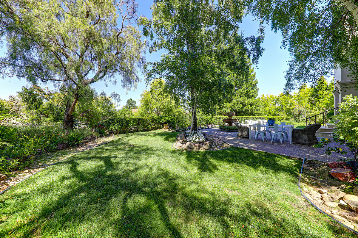 17 Silk Oak Circle, San Rafael #46