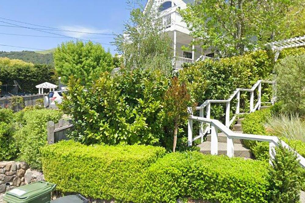 15 West Road, Ross #1