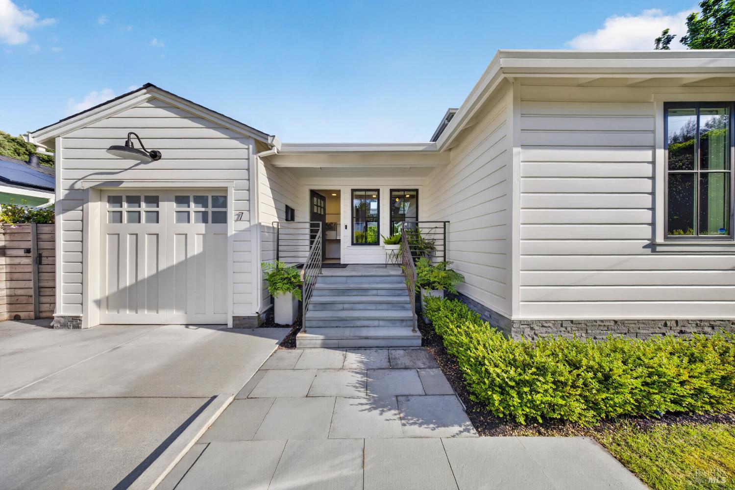 7 William Avenue, Larkspur #54