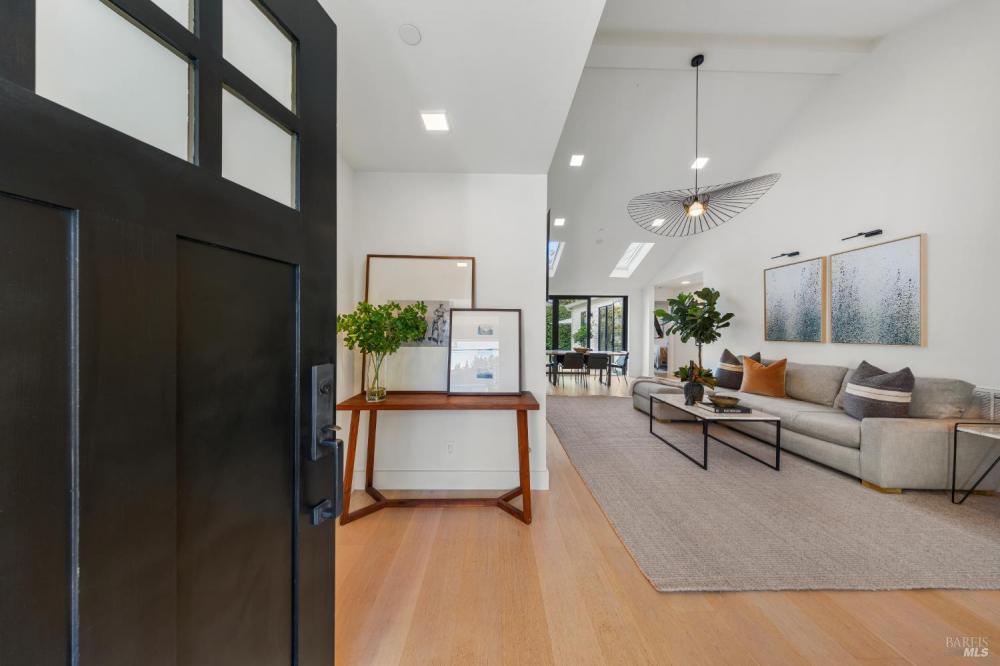 7 William Avenue, Larkspur #54
