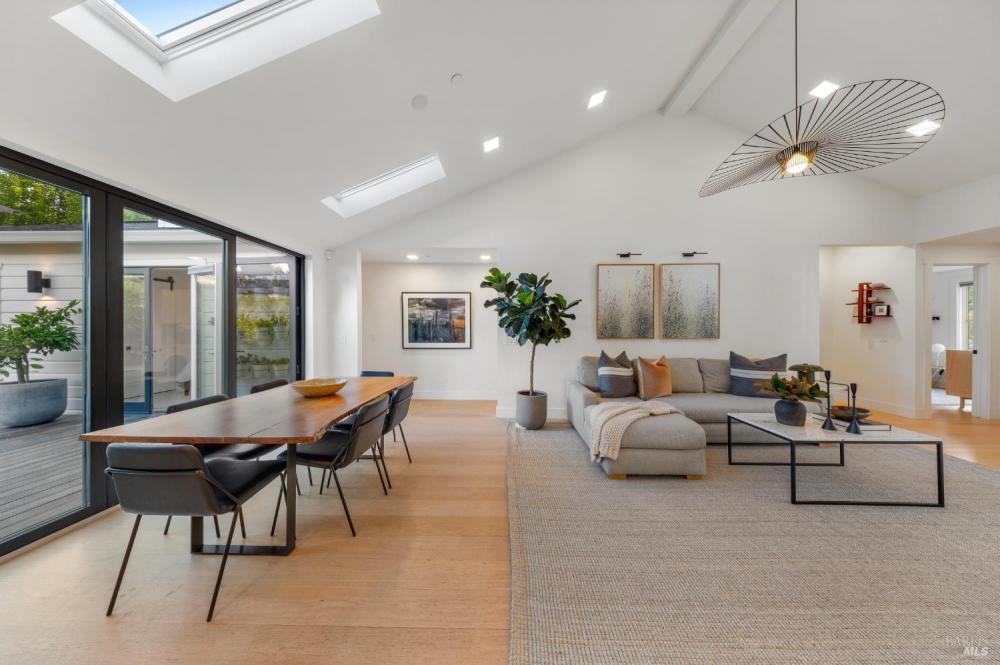7 William Avenue, Larkspur #54