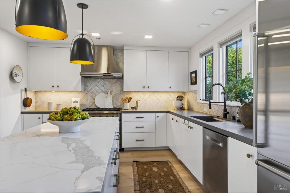 7 William Avenue, Larkspur #54