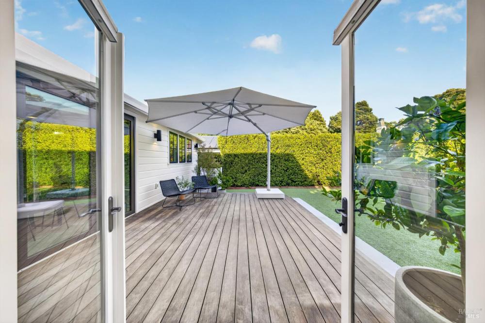 7 William Avenue, Larkspur #54