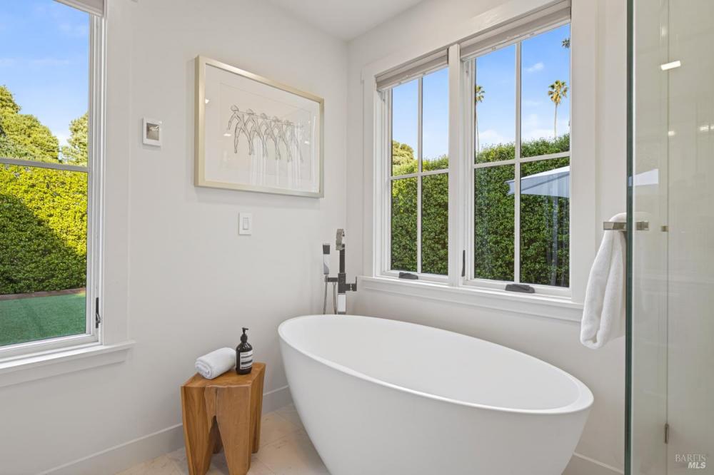 7 William Avenue, Larkspur #54