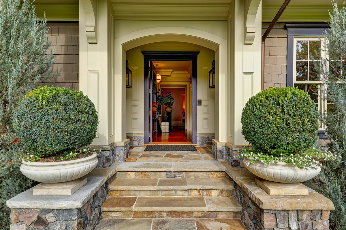 32 Shady Lane, Ross #99
