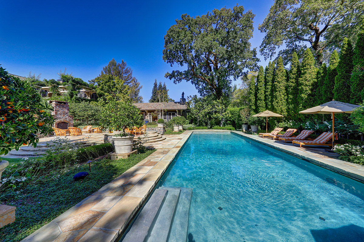 32 Shady Lane, Ross #99