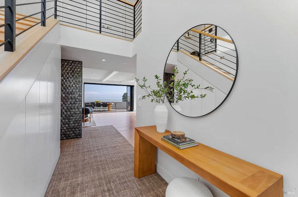 86 Sugarloaf Drive, Tiburon #87