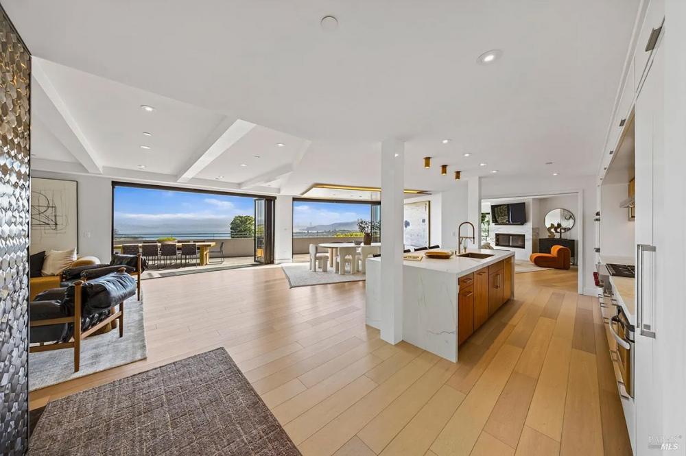 86 Sugarloaf Drive, Tiburon #87