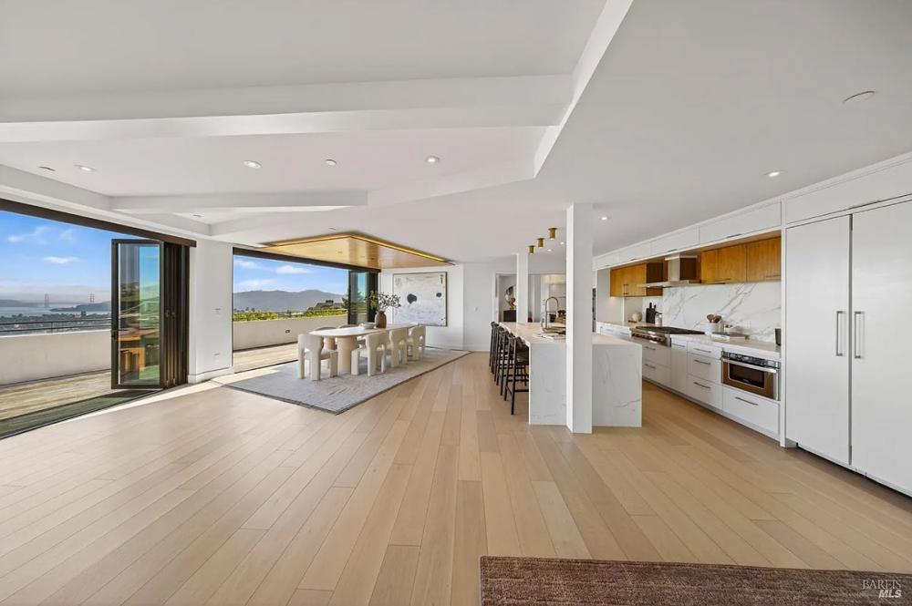 86 Sugarloaf Drive, Tiburon #87