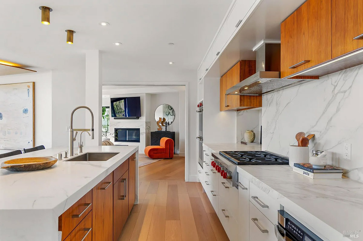 86 Sugarloaf Drive, Tiburon #87