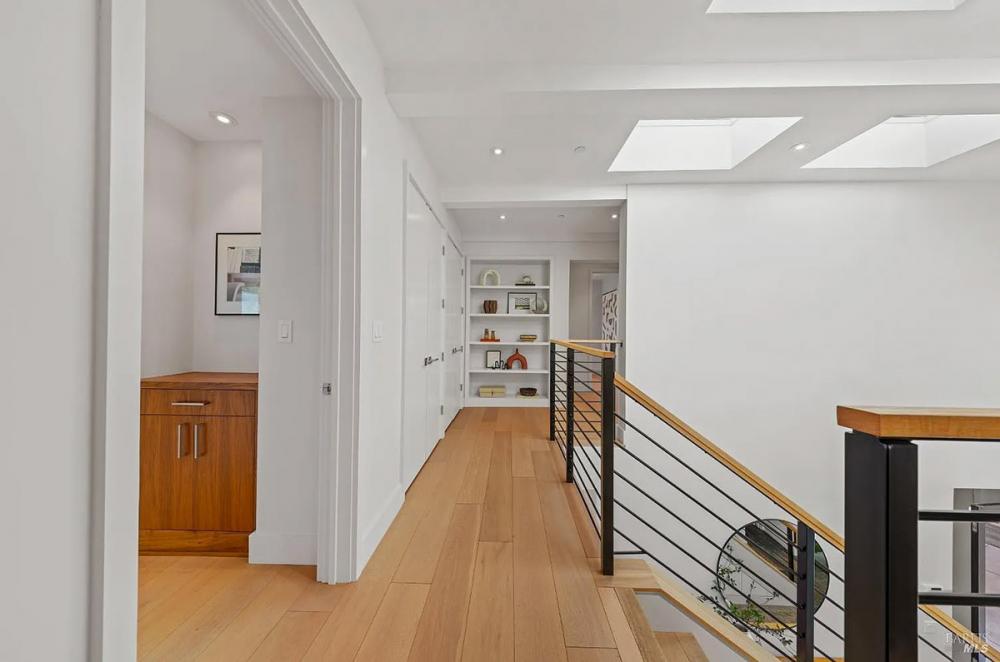 86 Sugarloaf Drive, Tiburon #87