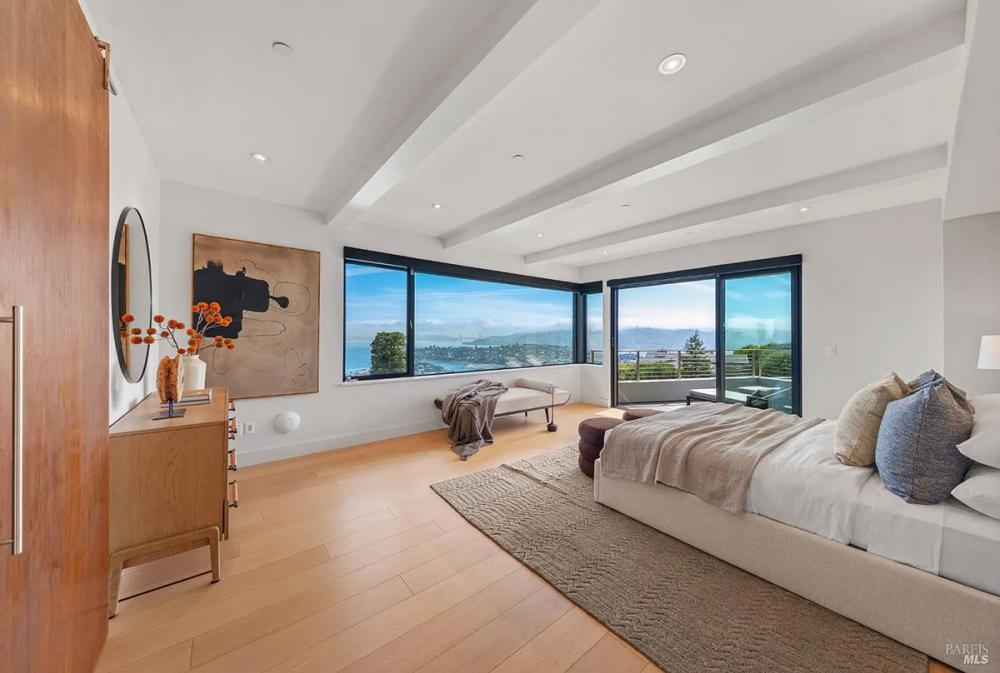 86 Sugarloaf Drive, Tiburon #87