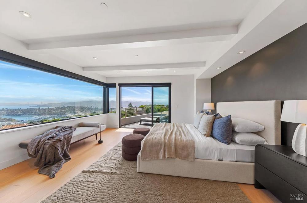 86 Sugarloaf Drive, Tiburon #87