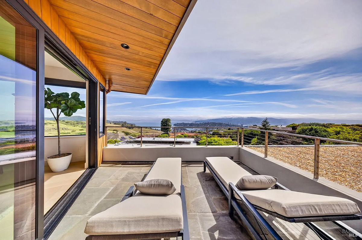 86 Sugarloaf Drive, Tiburon #87