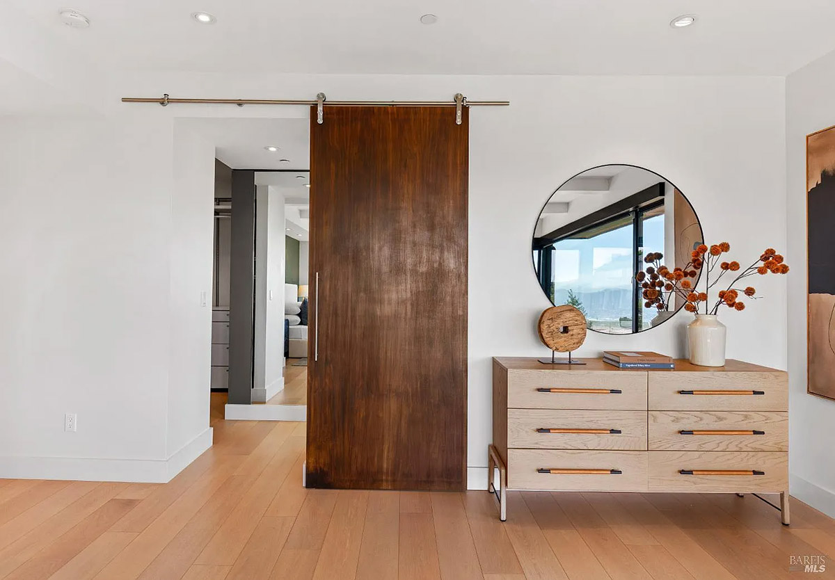 86 Sugarloaf Drive, Tiburon #87