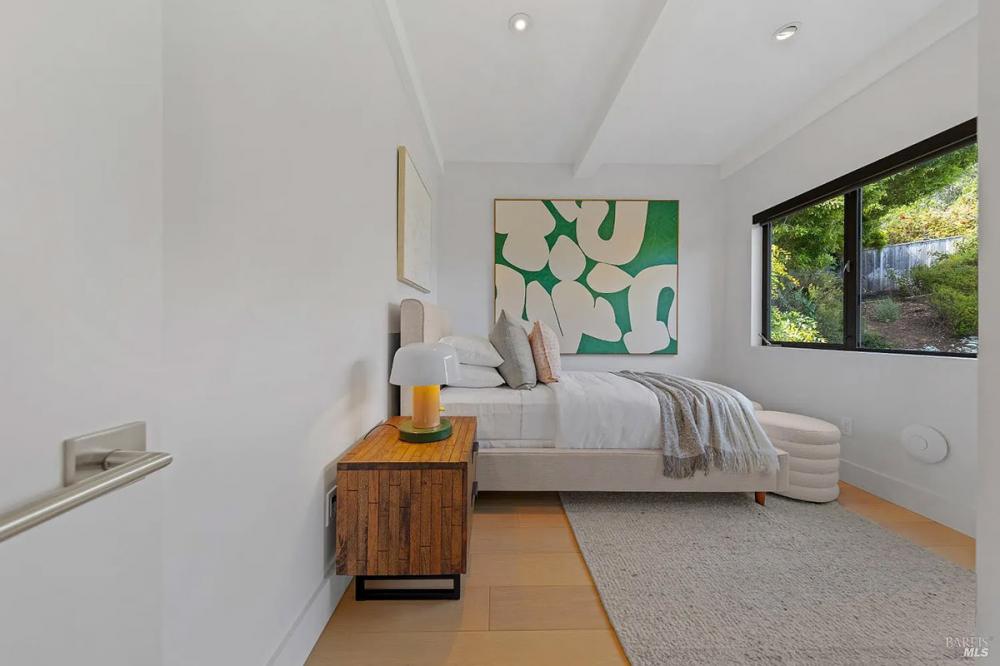 86 Sugarloaf Drive, Tiburon #87