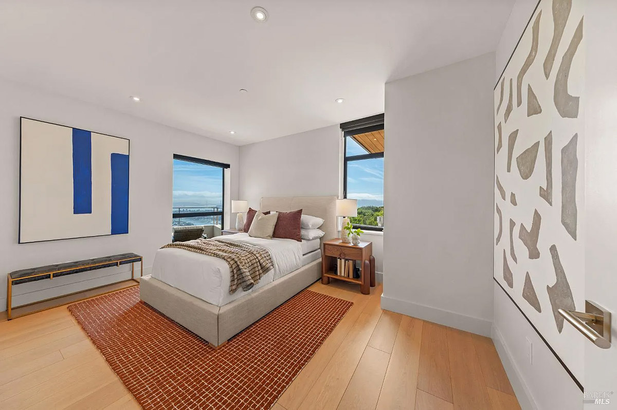 86 Sugarloaf Drive, Tiburon #87