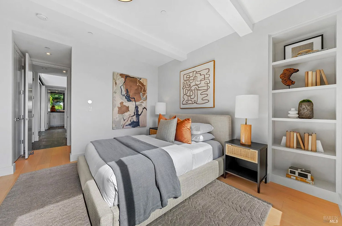 86 Sugarloaf Drive, Tiburon #87