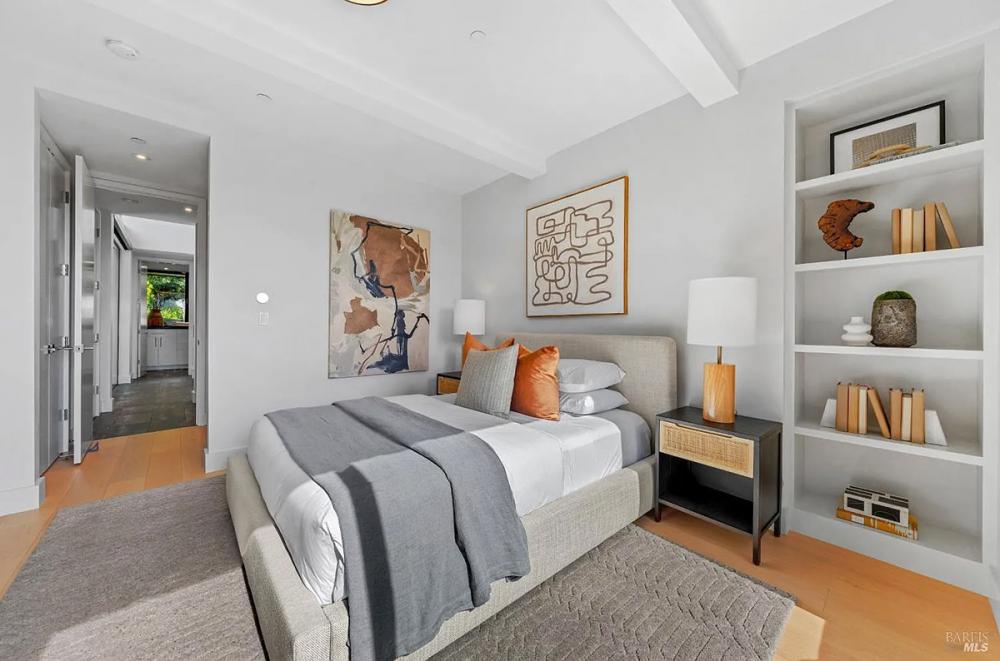 86 Sugarloaf Drive, Tiburon #87
