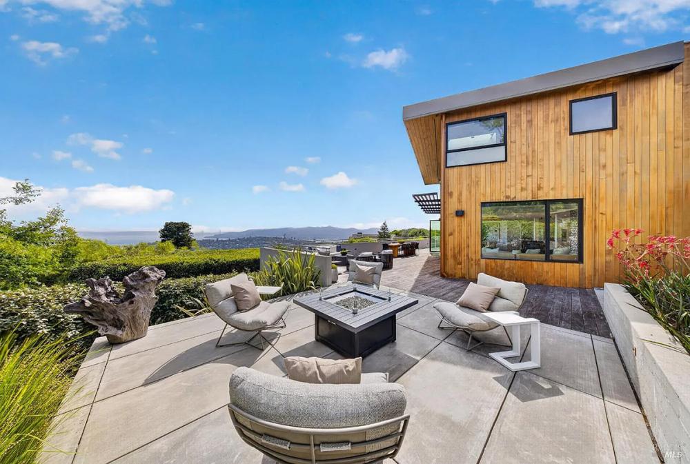 86 Sugarloaf Drive, Tiburon #87
