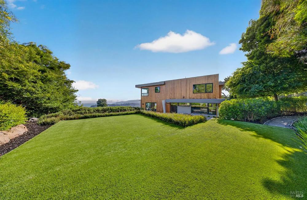 86 Sugarloaf Drive, Tiburon #87