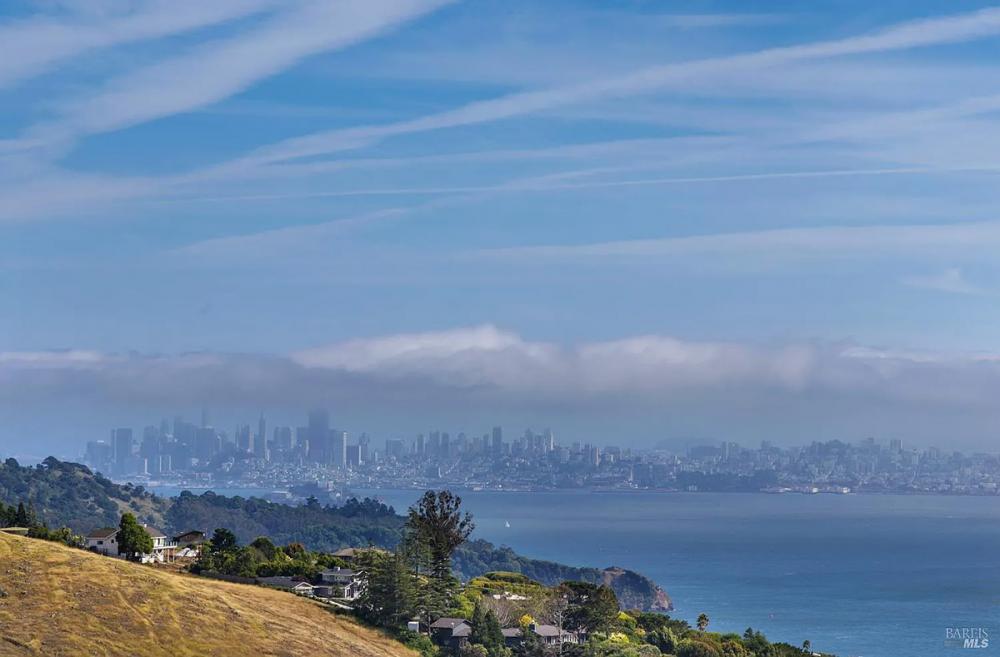 86 Sugarloaf Drive, Tiburon #87