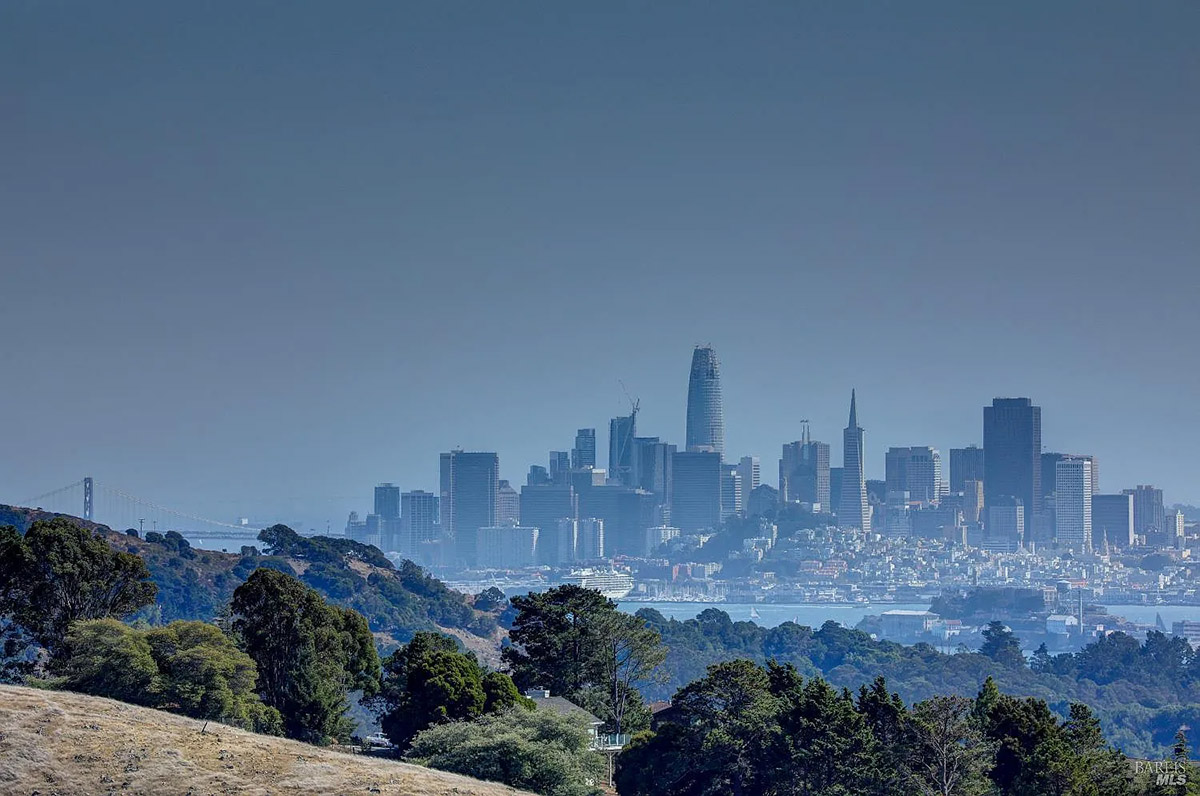 86 Sugarloaf Drive, Tiburon #87