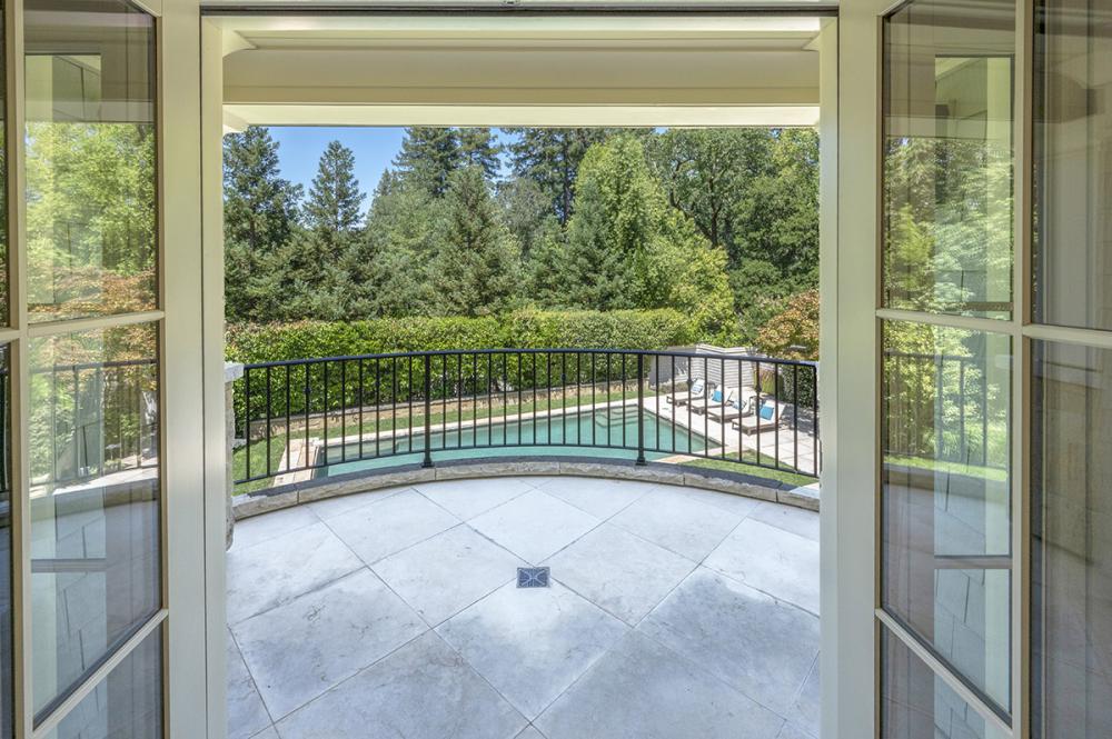 9 Ames Avenue, Ross #62