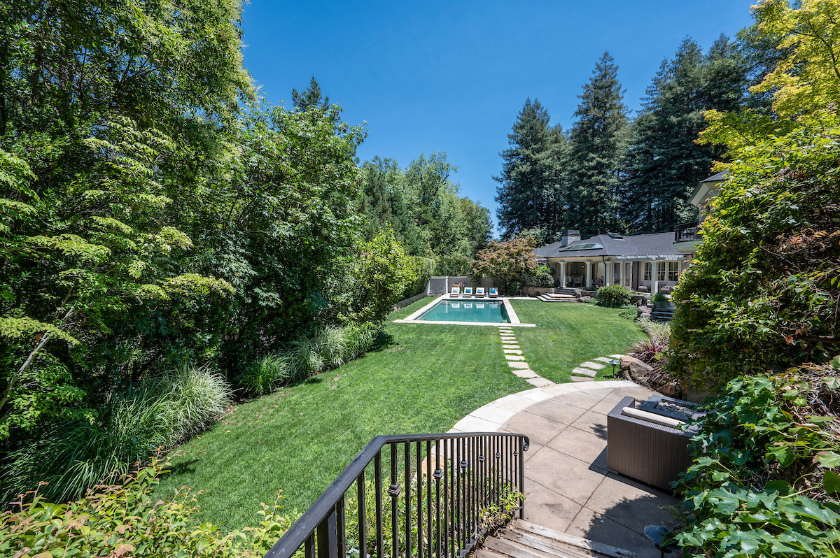 9 Ames Avenue, Ross #62