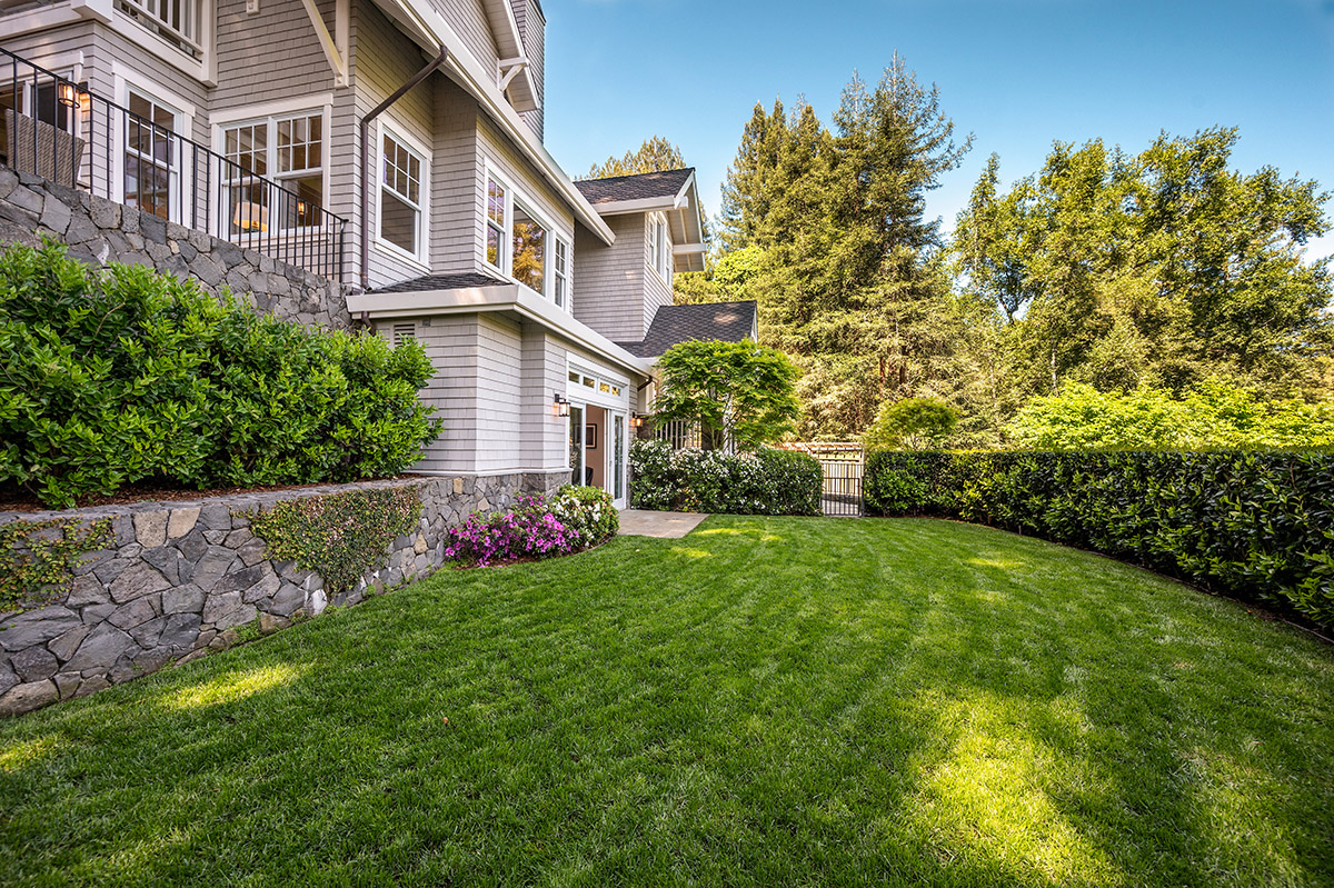 44 Chestnut Avenue, Ross #49