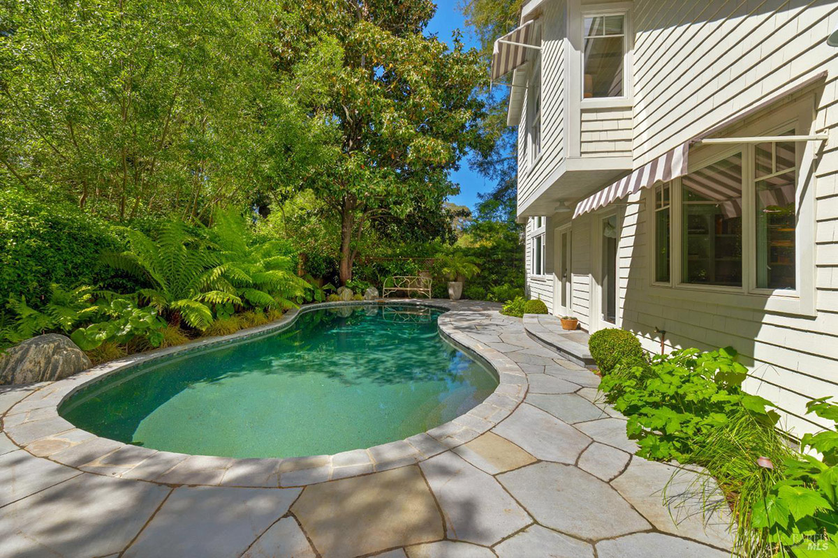21 Niven Way, Larkspur #82